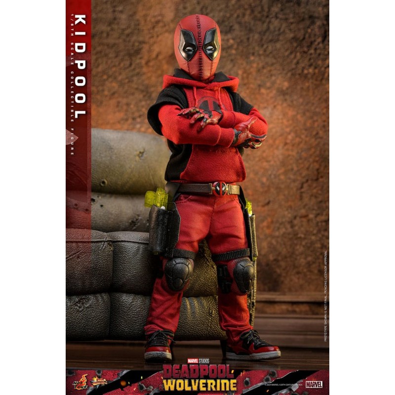 Marvel Deadpool & Wolverine: Kidpool 1:6 Scale Figure 22 cm