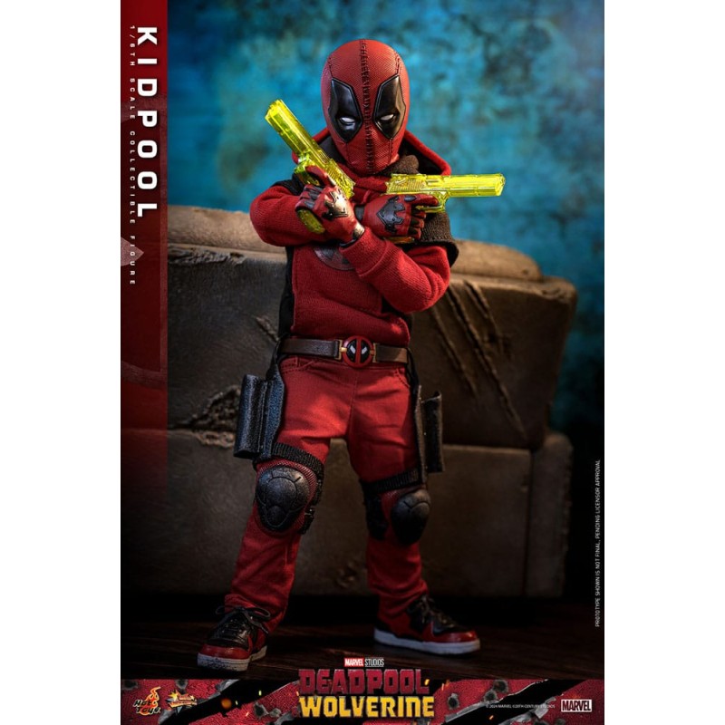 Marvel Deadpool & Wolverine: Kidpool 1:6 Scale Figure 22 cm