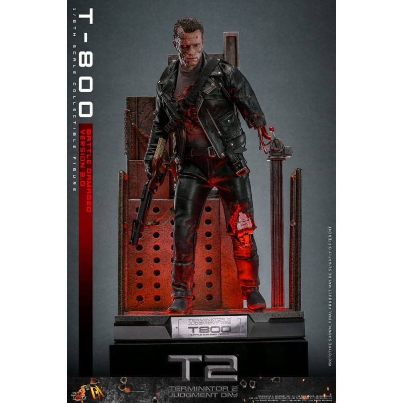 Hot Toys Terminator 2: T-800 Battle Damaged Version 2.0 1:6