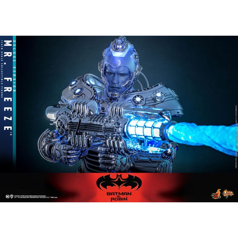 Hot Toys Batman & Robin: Mr. Freeze Deluxe 1/6 Scale Figure 33