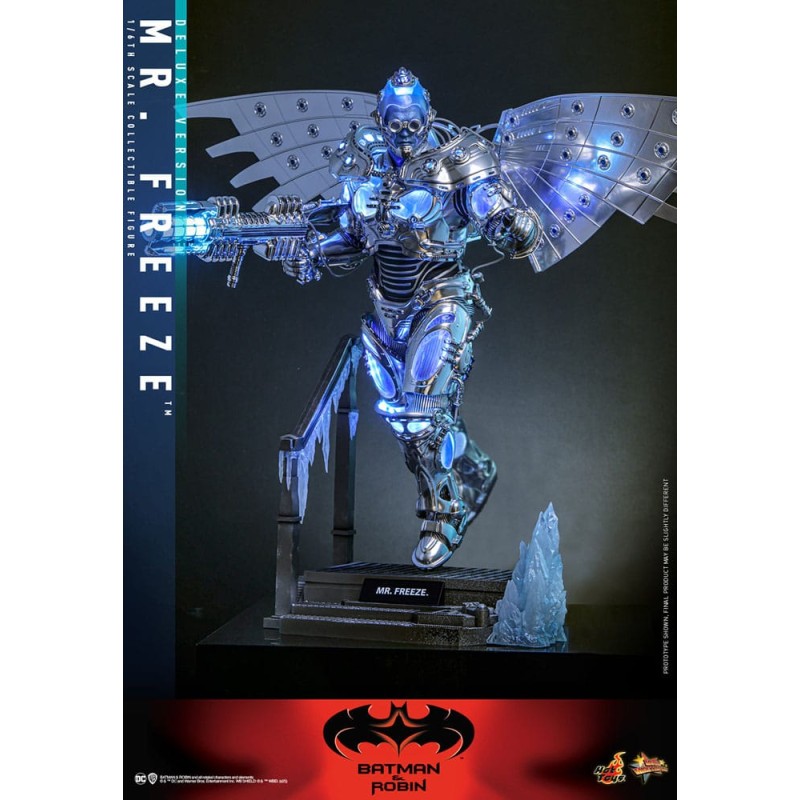 Hot Toys Batman & Robin: Mr. Freeze Deluxe 1/6 Scale Figure 33