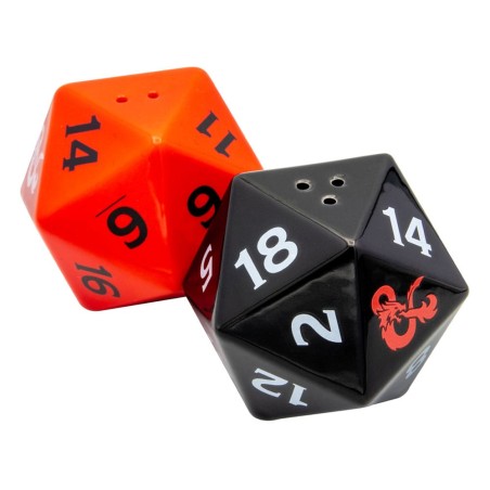 Dungeons & Dragons: Salt and Pepper Shaker Dice