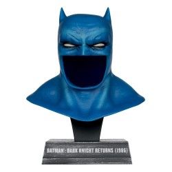 Batman Dark Knight Returns: Cowl 1:3 Replica 19 cm