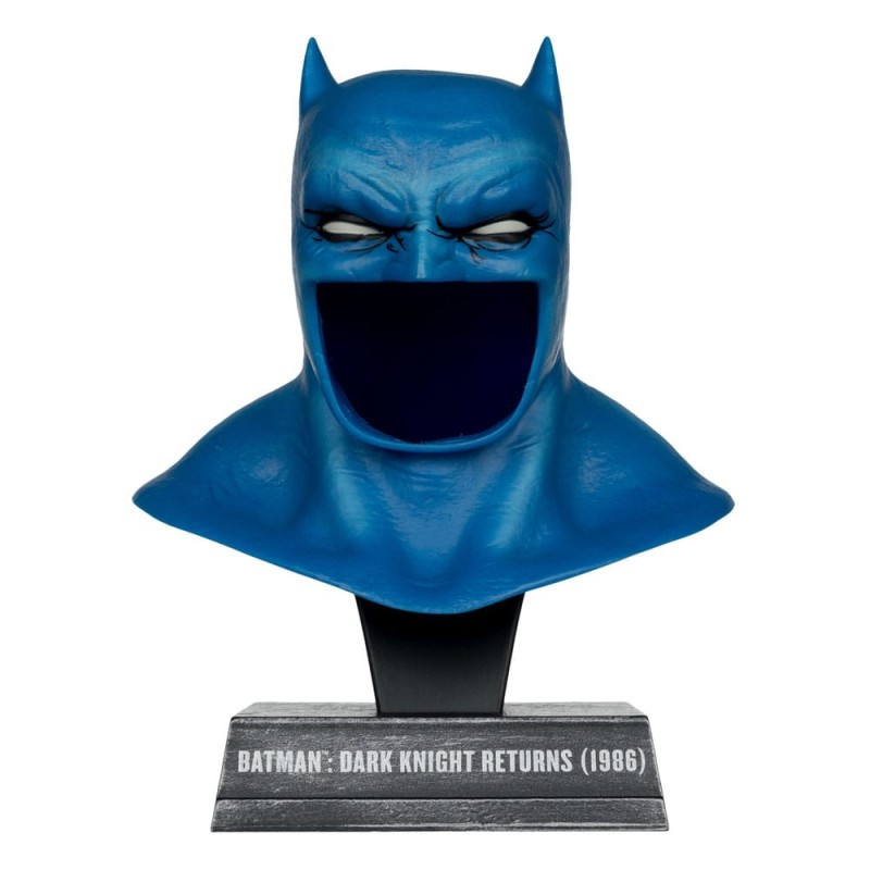 Batman Dark Knight Returns: Cowl 1:3 Replica 19 cm