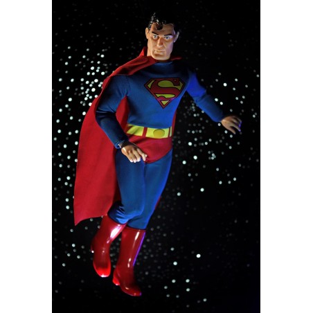 DC Comics: Classic Superman Mega Action Figure 36 cm DC Comics: Classic Superman Mega Action Figure 36 cm