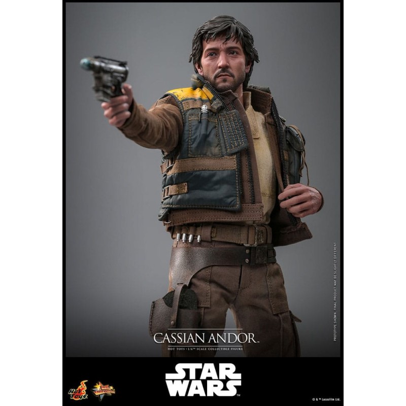 Hot Toys Star Wars: Cassian Andor (Rogue One) 1/6 Scale Figure