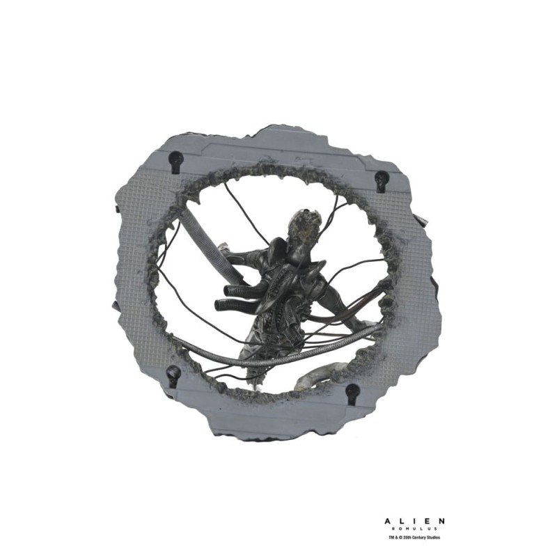 Alien Romulus: Suspended Lab Xenomorph XX121 Deluxe Action