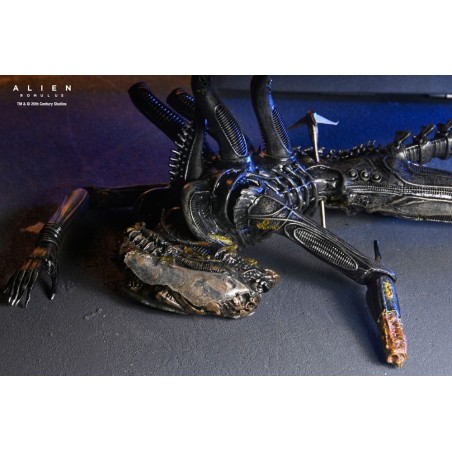 Alien Romulus: Suspended Lab Xenomorph XX121 Deluxe Action Alien Romulus: Suspended Lab Xenomorph XX121 Deluxe Action