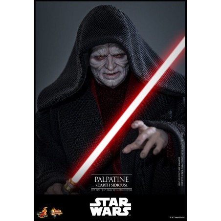 Hot Toys Star Wars: Palpatine (Darth Sidious) 1/6 Scale Figure
