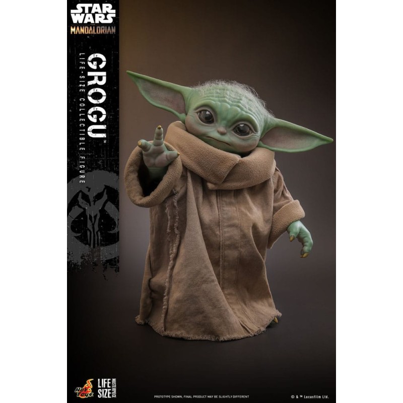 Hot Toys Star Wars: Life-Size Grogu Figure 37 cm
