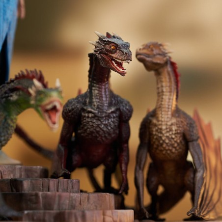 Game of Thrones: Daenerys Targaryen Gallery PVC Statue 24 cm Game of Thrones: Daenerys Targaryen Gallery PVC Statue 24 cm