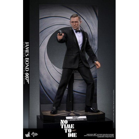 Hot Toys: James Bond 007 (No Time to Die) 1/6 Scale Figure 30 cm Hot Toys: James Bond 007 (No Time to Die) 1/6 Scale Figure 30 cm