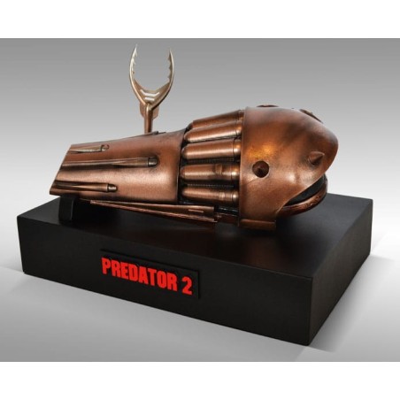 Predator 2: Netgun and Speargun Projectile Model Life-Size Predator 2: Netgun and Speargun Projectile Model Life-Size