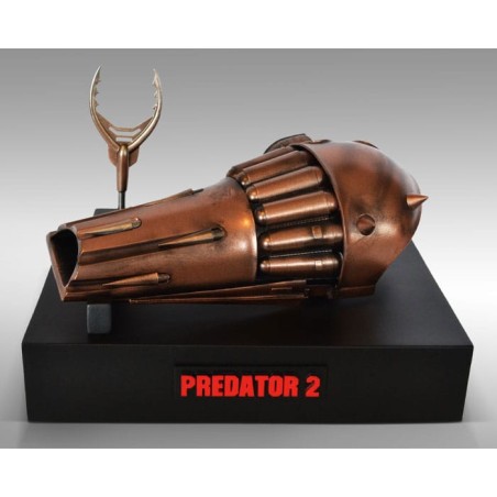 Predator 2: Netgun and Speargun Projectile Model Life-Size Predator 2: Netgun and Speargun Projectile Model Life-Size