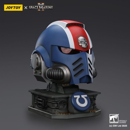 Warhammer 40,000: Space Marine 2 Replica Ultramarines