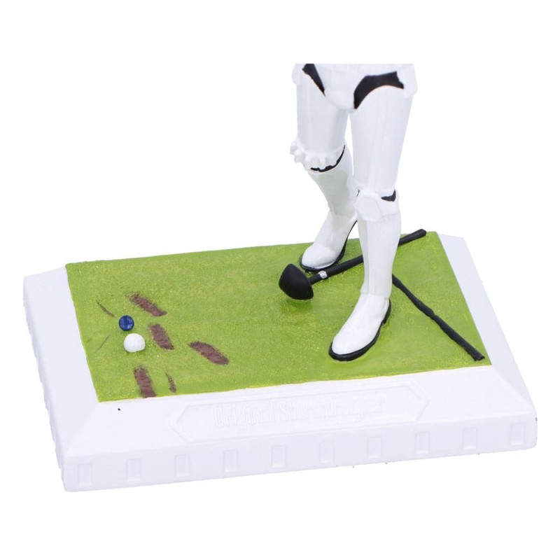 Star Wars: Stormtrooper Hole in None Statue 16 cm