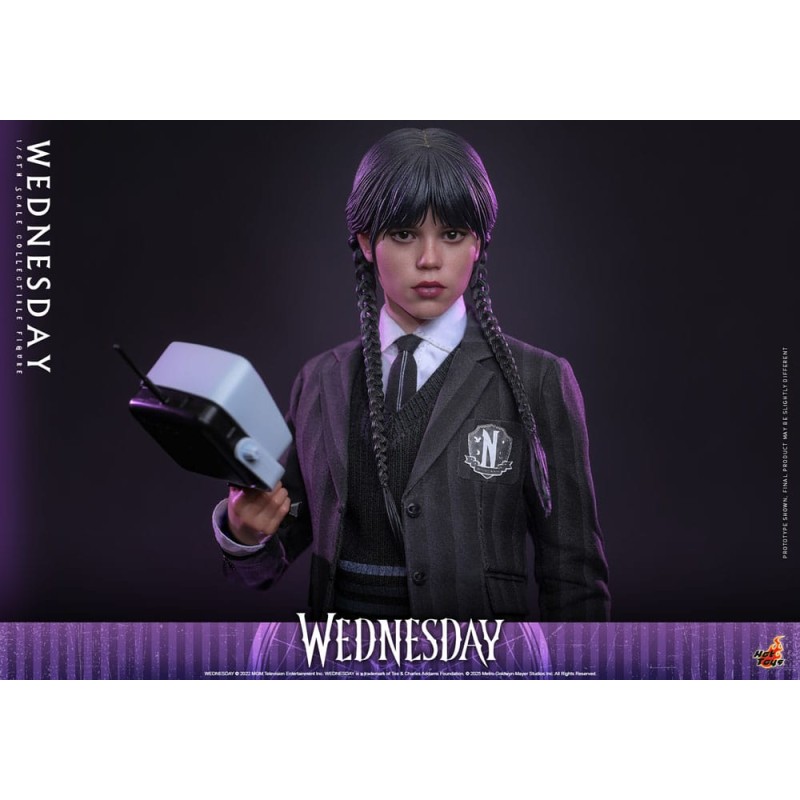 Hot Toys Wednesday: Wednesday 1/6 Scale Figure 27 cm
