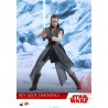 Hot Toys Star Wars: Rey (Jedi Training) MMS445 1/6 Scale Figure Hot Toys Star Wars: Rey (Jedi Training) MMS445 1/6 Scale Figure