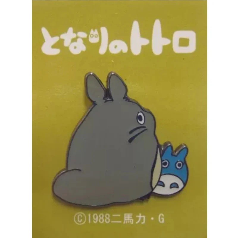 My Neighbor Totoro: Grey & Blue Totoro Pin Badge