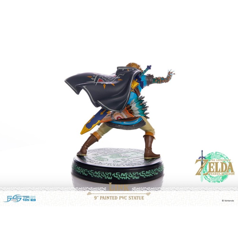 The Legend of Zelda: Tears of the Kingdom Link PVC Statue 18 cm