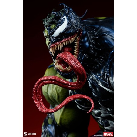 Marvel: Venomized Hulk Premium Format Statue 63 cm