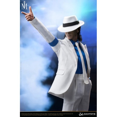 Michael Jackson: Smooth Criminal Deluxe 1/6 Scale Figure 30 cm