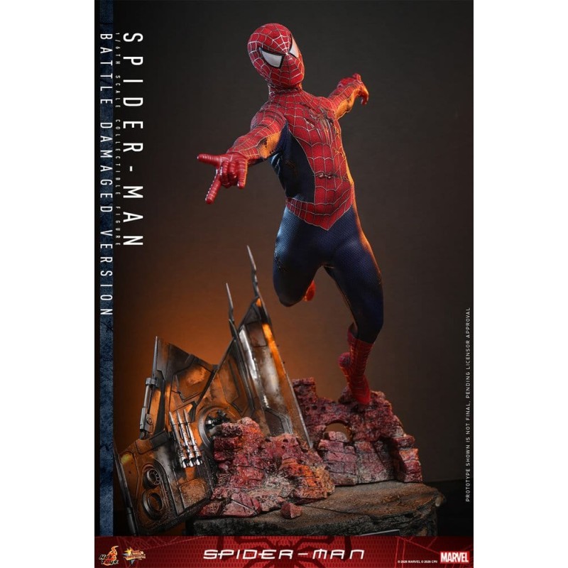 Hot Toys Marvel: Spider-Man (2002) Battle Damaged 1/6 Scale
