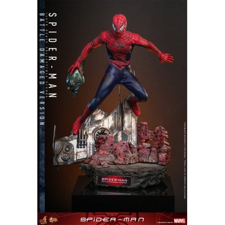 Hot Toys Marvel: Spider-Man (2002) Battle Damaged 1/6 Scale
