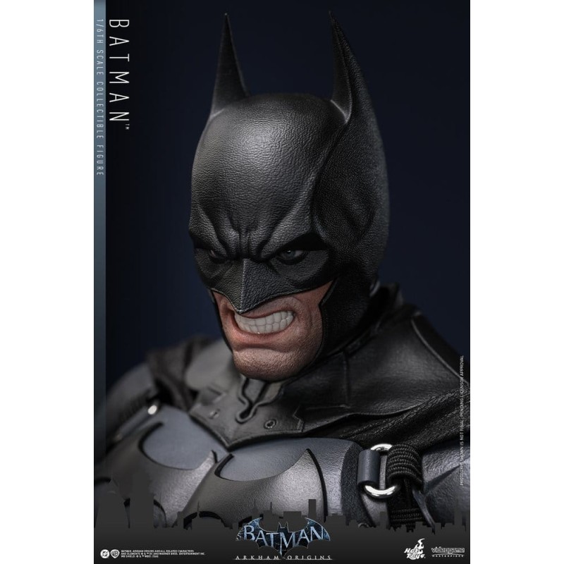 Hot Toys: Batman Arkham Origins - Batman 1/6 Scale Figure 33 cm