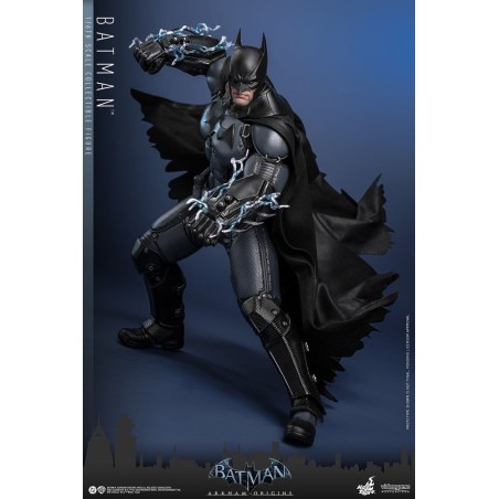 Hot Toys: Batman Arkham Origins - Batman 1/6 Scale Figure 33 cm