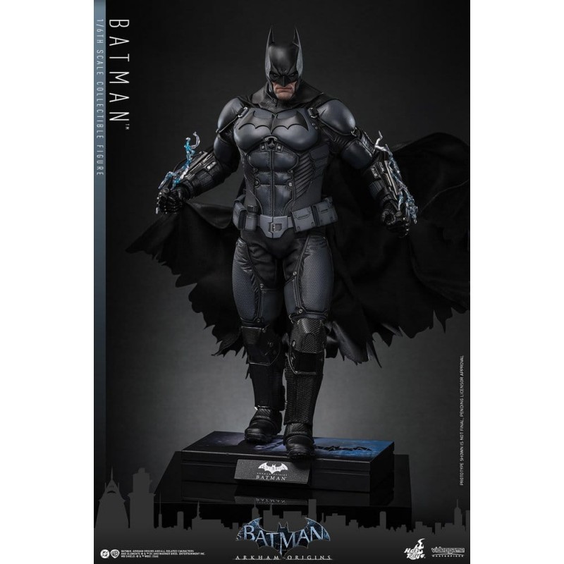 Hot Toys: Batman Arkham Origins - Batman 1/6 Scale Figure 33 cm