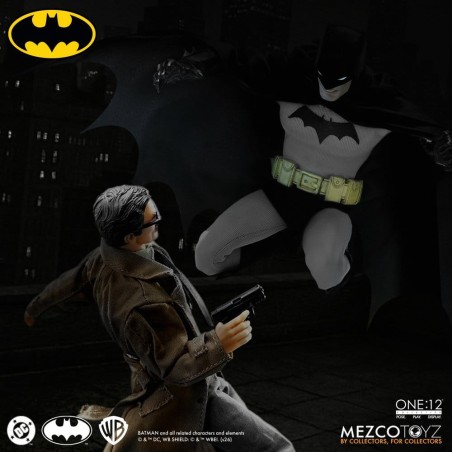 DC Comics: Batman Year One One:12 Action Figure 17 cm