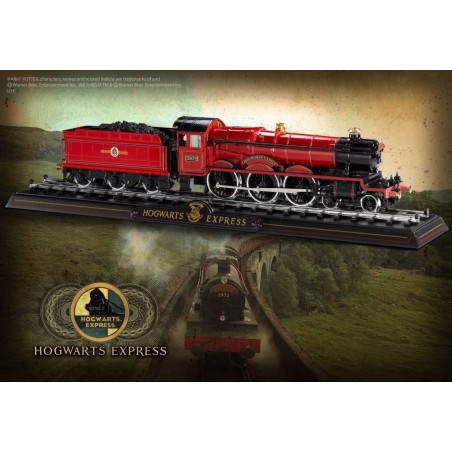 Harry Potter Hogwarts Express Die Cast Train Model and Base Harry Potter Hogwarts Express Die Cast Train Model and Base