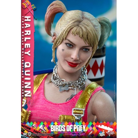 Hot Toys Birds of Prey - 1/6th scale Harley Quinn Collectible