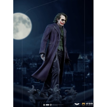 DC Comics: The Dark Knight - The Joker Deluxe 1:10 Scale Statue DC Comics: The Dark Knight - The Joker Deluxe 1:10 Scale Statue