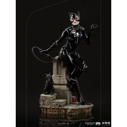 DC Comics: Batman Returns - Catwoman 1:10 Scale Statue Iron