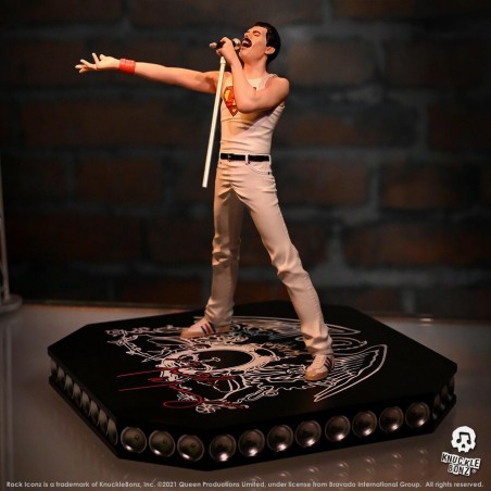 Rock Iconz: Queen - Freddie Mercury Statue 1:9 Rock Iconz: Queen - Freddie Mercury Statue 1:9