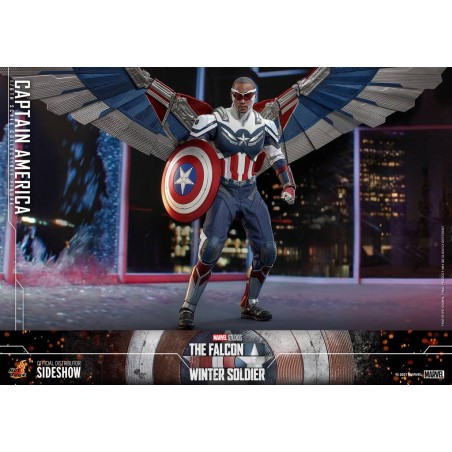 Hot Toys The Falcon and the Winter Soldier - Falcon 1:6 Scale Figure 30cm