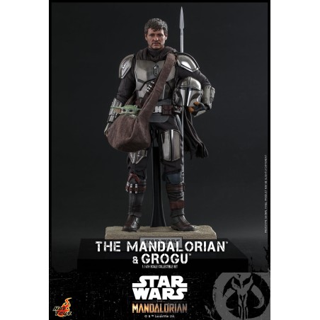 Hot Toys The Mandalorian- 1:6 The Mandalorian & Grogu Set Hot Toys The Mandalorian- 1:6 The Mandalorian & Grogu Set