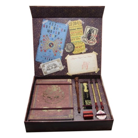 Harry Potter: Hogwarts Keepsake Gift Set Harry Potter: Hogwarts Keepsake Gift Set