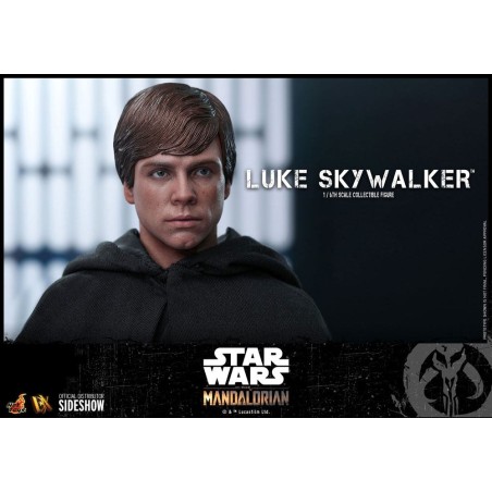 Hot Toys The Mandalorian - Luke Skywalker 1:6 Scale Figure 30cm Hot Toys The Mandalorian - Luke Skywalker 1:6 Scale Figure 30cm