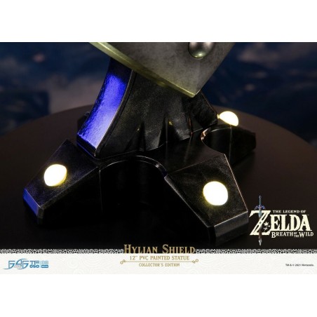 The Legend of Zelda: Breath of the Wild - Hylian Shield PVC