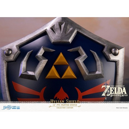 The Legend of Zelda: Breath of the Wild - Hylian Shield PVC The Legend of Zelda: Breath of the Wild - Hylian Shield PVC