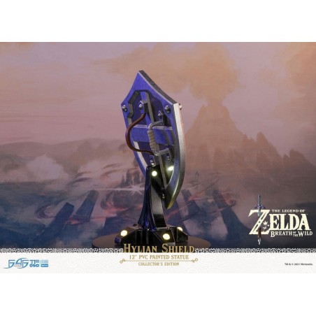 The Legend of Zelda: Breath of the Wild - Hylian Shield PVC The Legend of Zelda: Breath of the Wild - Hylian Shield PVC