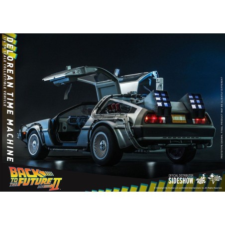 Hot Toys: Back to the Future 2 - DeLorean Time Machine 1/6 72 cm Hot Toys: Back to the Future 2 - DeLorean Time Machine 1/6 72 cm