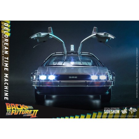 Hot Toys: Back to the Future 2 - DeLorean Time Machine 1/6 72 cm Hot Toys: Back to the Future 2 - DeLorean Time Machine 1/6 72 cm