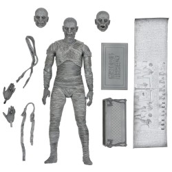 Universal Monsters: Ultimate Mummy Black and White Action