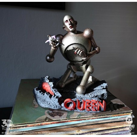 Queen - News of the World 3D Vinyl Statue 25 cm