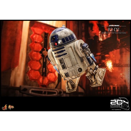 Hot Toys Star Wars: Attack of the Clones - R2-D2 1:6 Scale Hot Toys Star Wars: Attack of the Clones - R2-D2 1:6 Scale