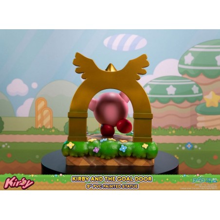 Kirby: Kirby and the Goal Door PVC Statue 24 cm